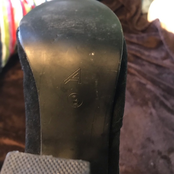 Black Booties with Rose Embroidery Appliqués - Picture 5 of 6